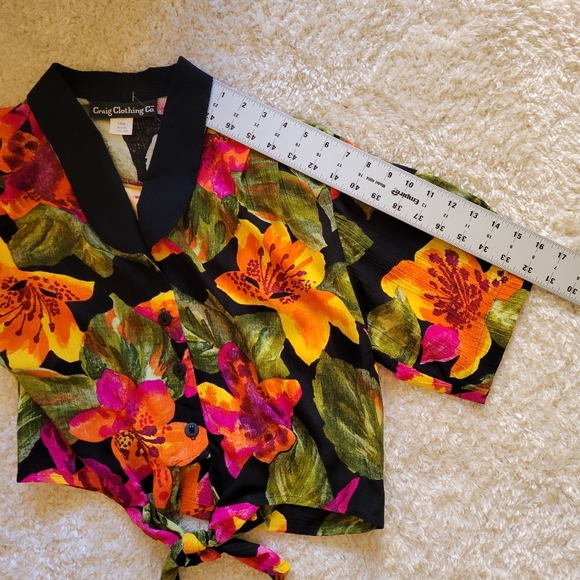Craig Clothing Co retro floral crop top size small - Picture 4 of 9